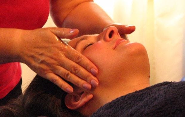 Ayurveda-Massage - Ayurvedische Massage in Wiesbaden
