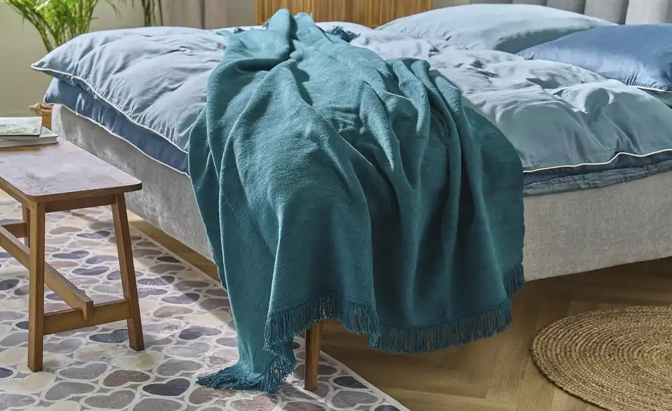 como Kuscheldecke mit Fransen Sophia