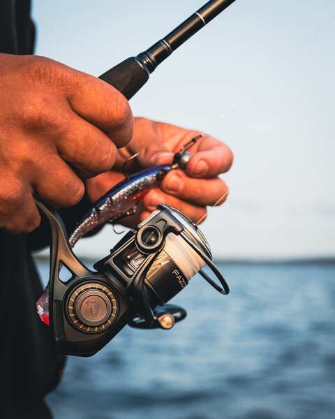 Moulinet spinning Savage Gear Fazor