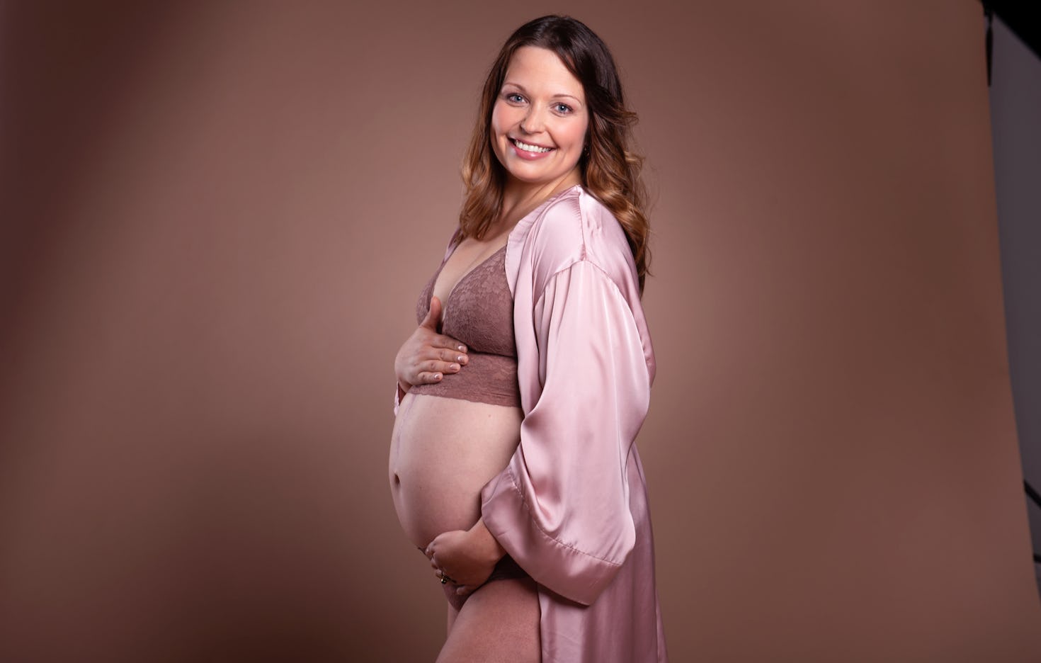 Babybauch Fotoshooting in Kiel als Geschenkidee