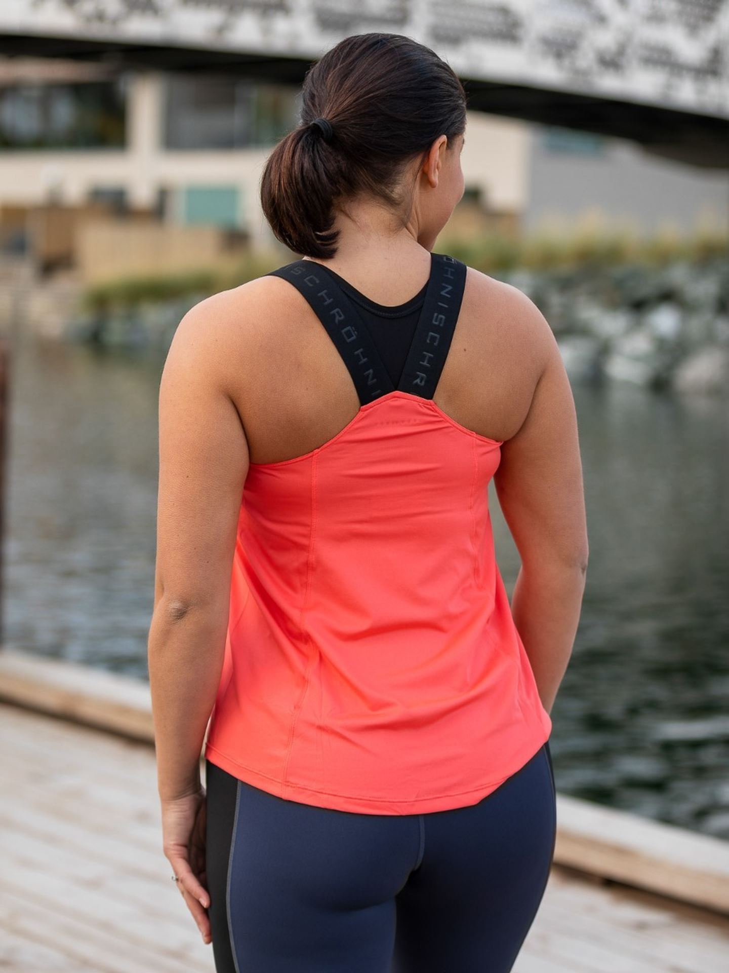 Kay Singlet