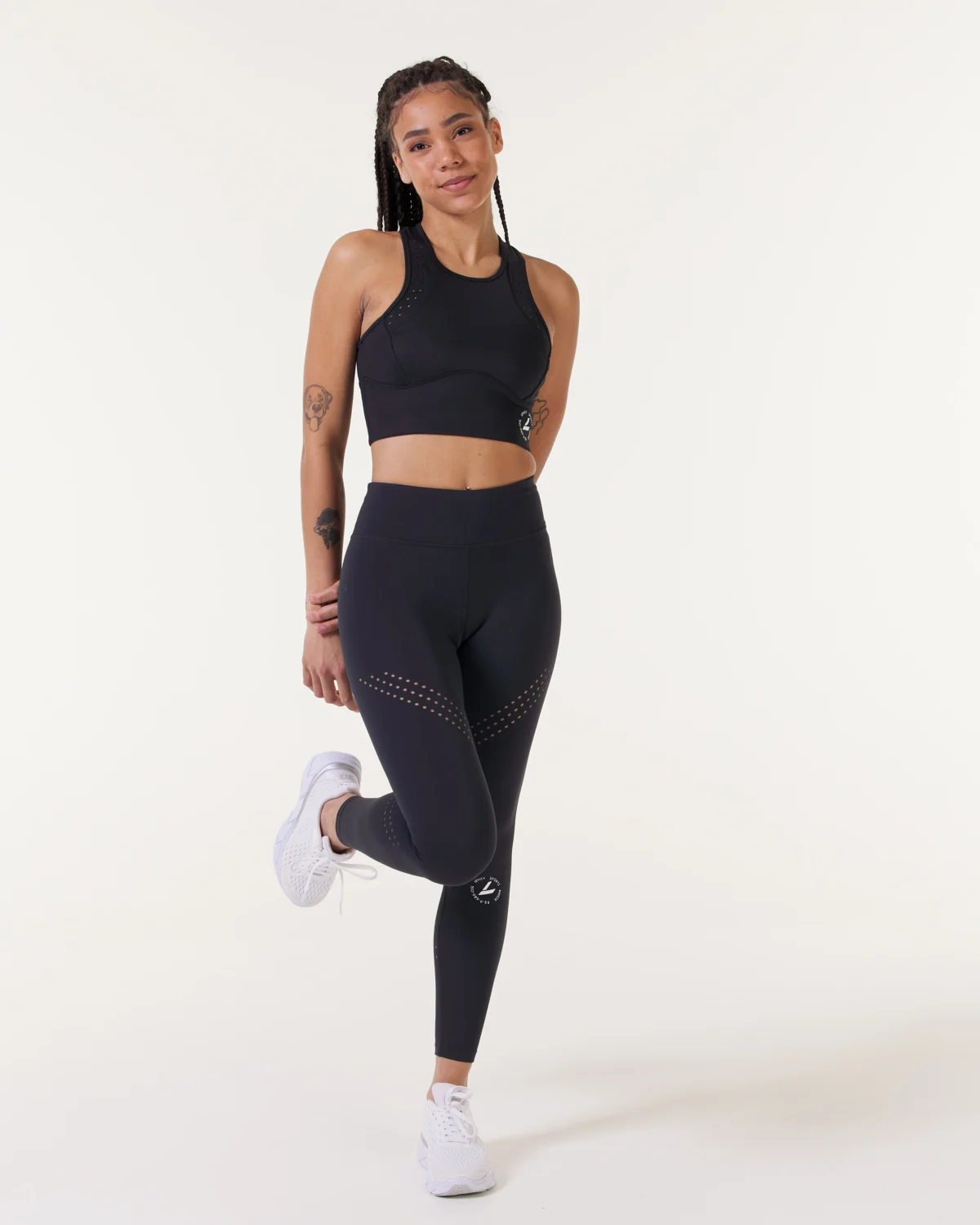 LEVITY Breeze Lasercut Tights Black