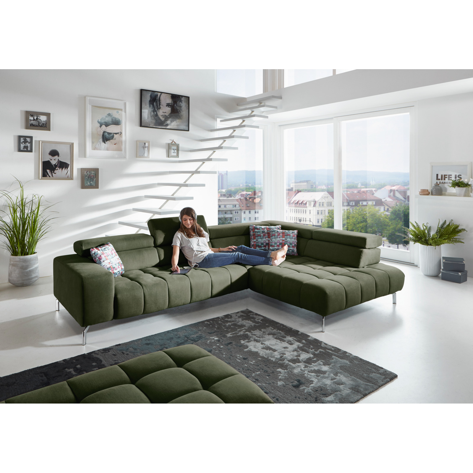 Ecksofa Viola Stoff moos, mit Funktionen, Ottomane rechts