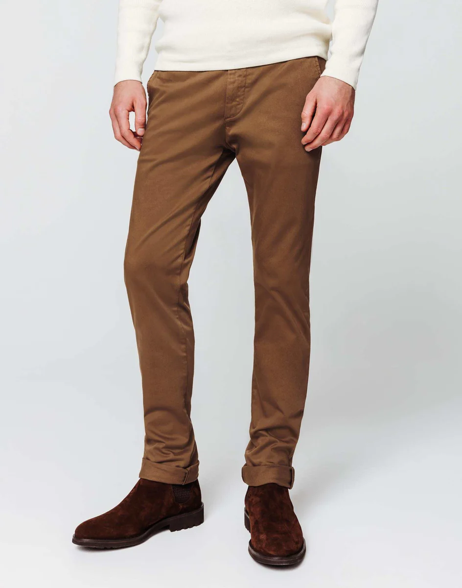 Chino satin camel