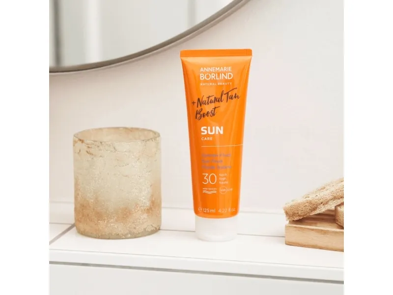 Annemarie Börlind SUN CARE, Flydende solcreme, Krop, Rør, Fugte, Beskyttelse, Kombineret hud, Olieret hud, Problemhud, Sensitiv hud, Almindelig hud, 125 ml