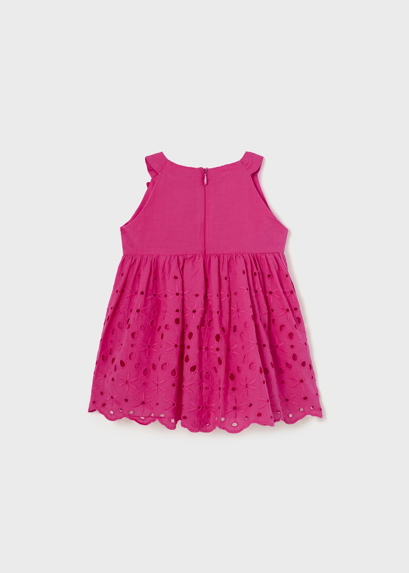 Vestido infantil com saia de algodão perfurada