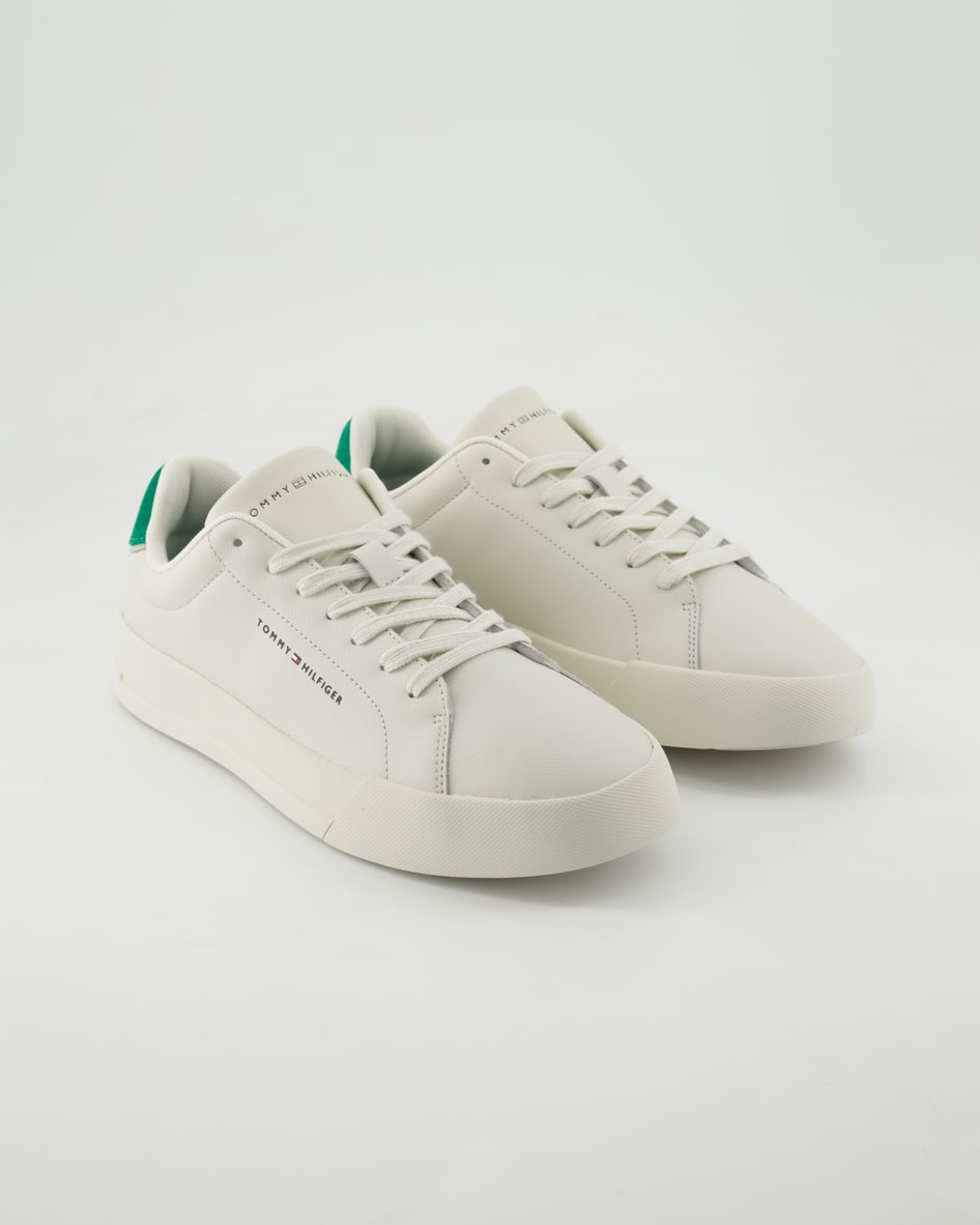 Tommy Hilfiger TH COURT LTH DETAIL ESS Sneaker in Weiß