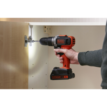 Black+Decker 18V klopboor incl. 1.5Ah accu+lader