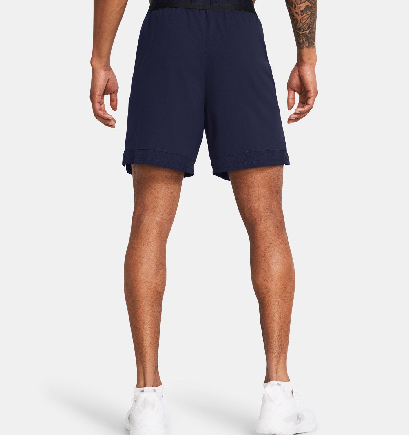 Under Armour  Vanish Woven 6
