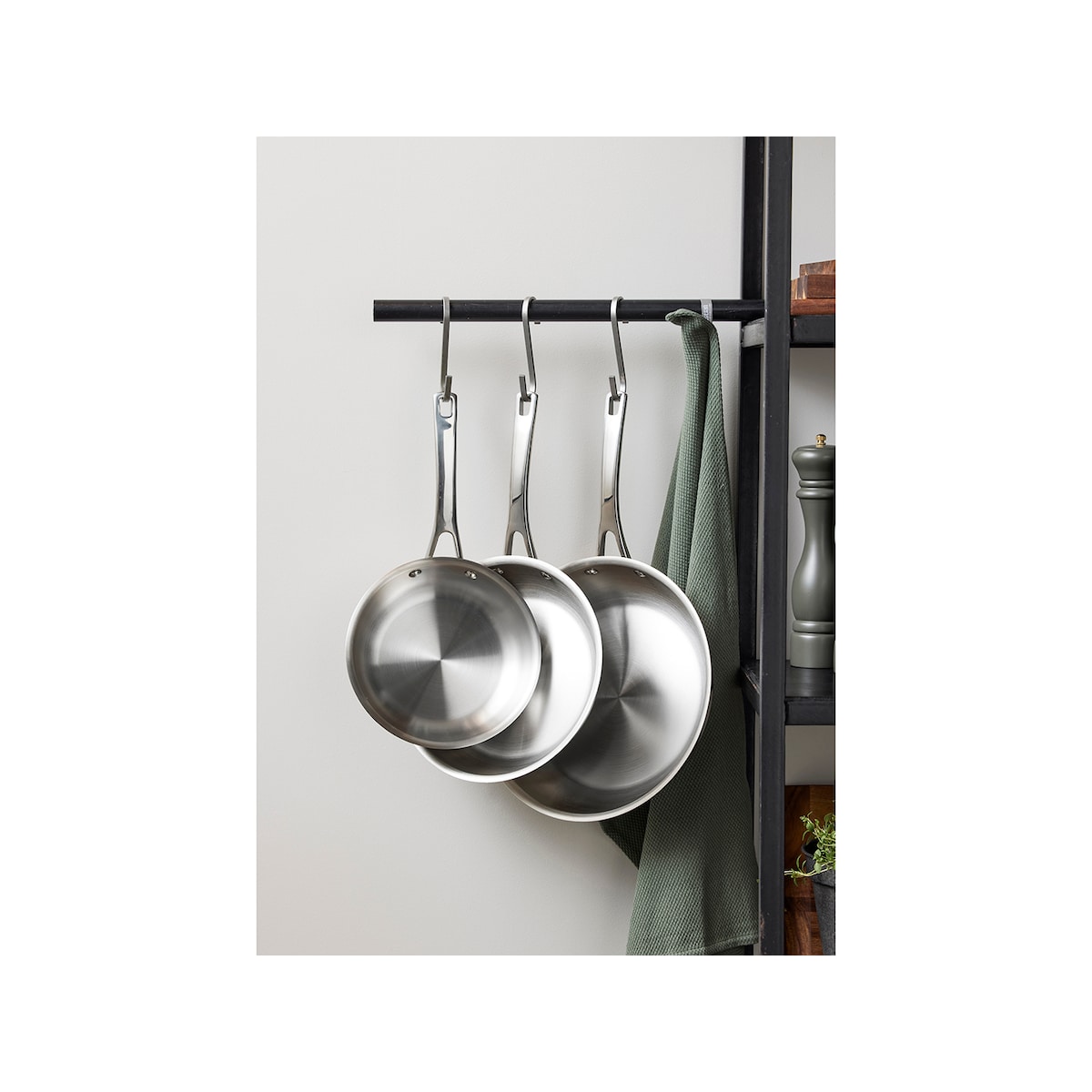 By Tareq Taylor Ellen Frying pan Dia 24 cm