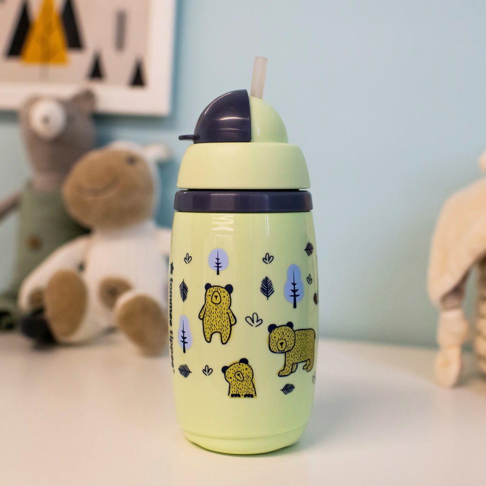 Tommee Tippee Superstar Isolierbecher mit Strohhalm, ab 12 Monaten, Sortiment
