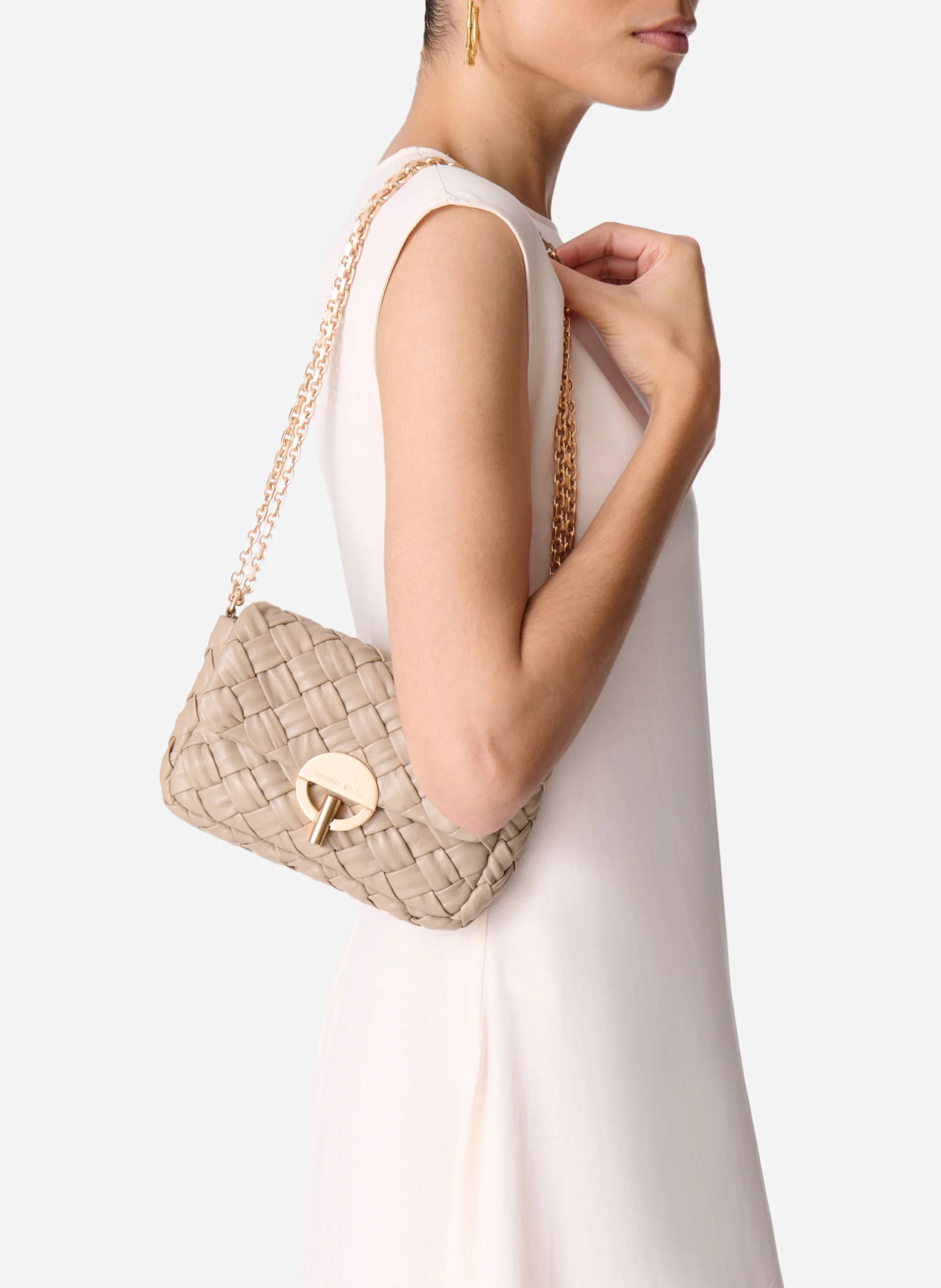 NANO MOON - Sac bandoulière en cuir tressé | Beige
