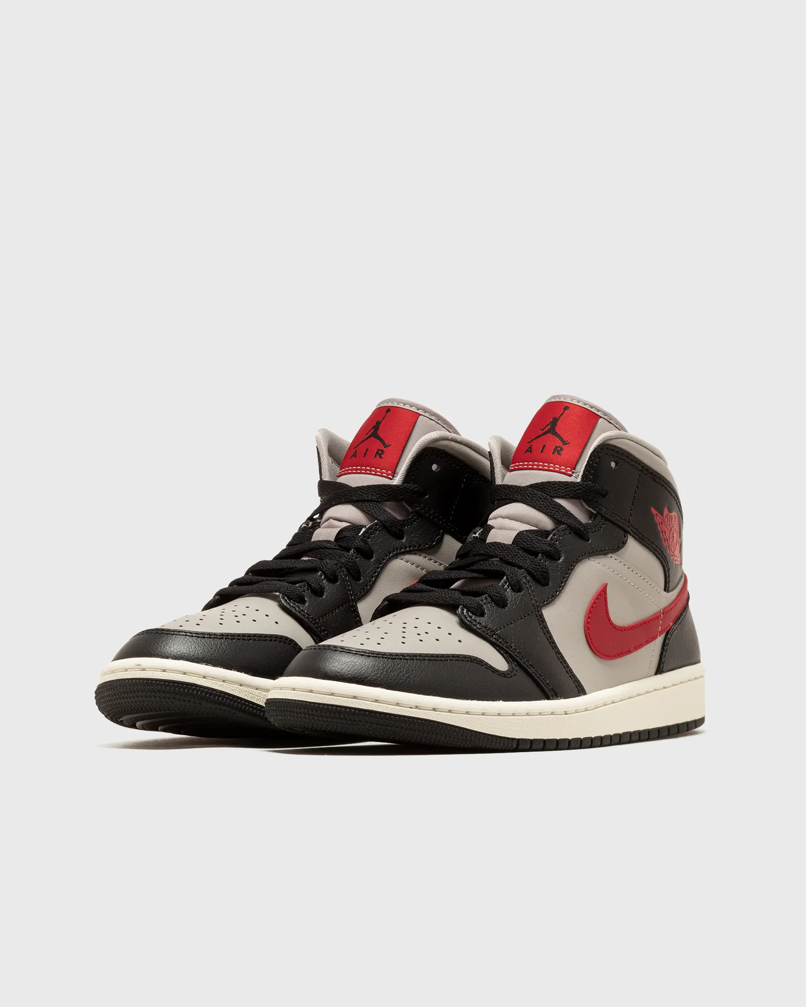 Jordan WMNS AIR JORDAN 1 MID