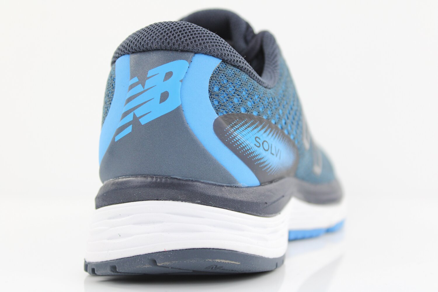 New Balance Sneaker