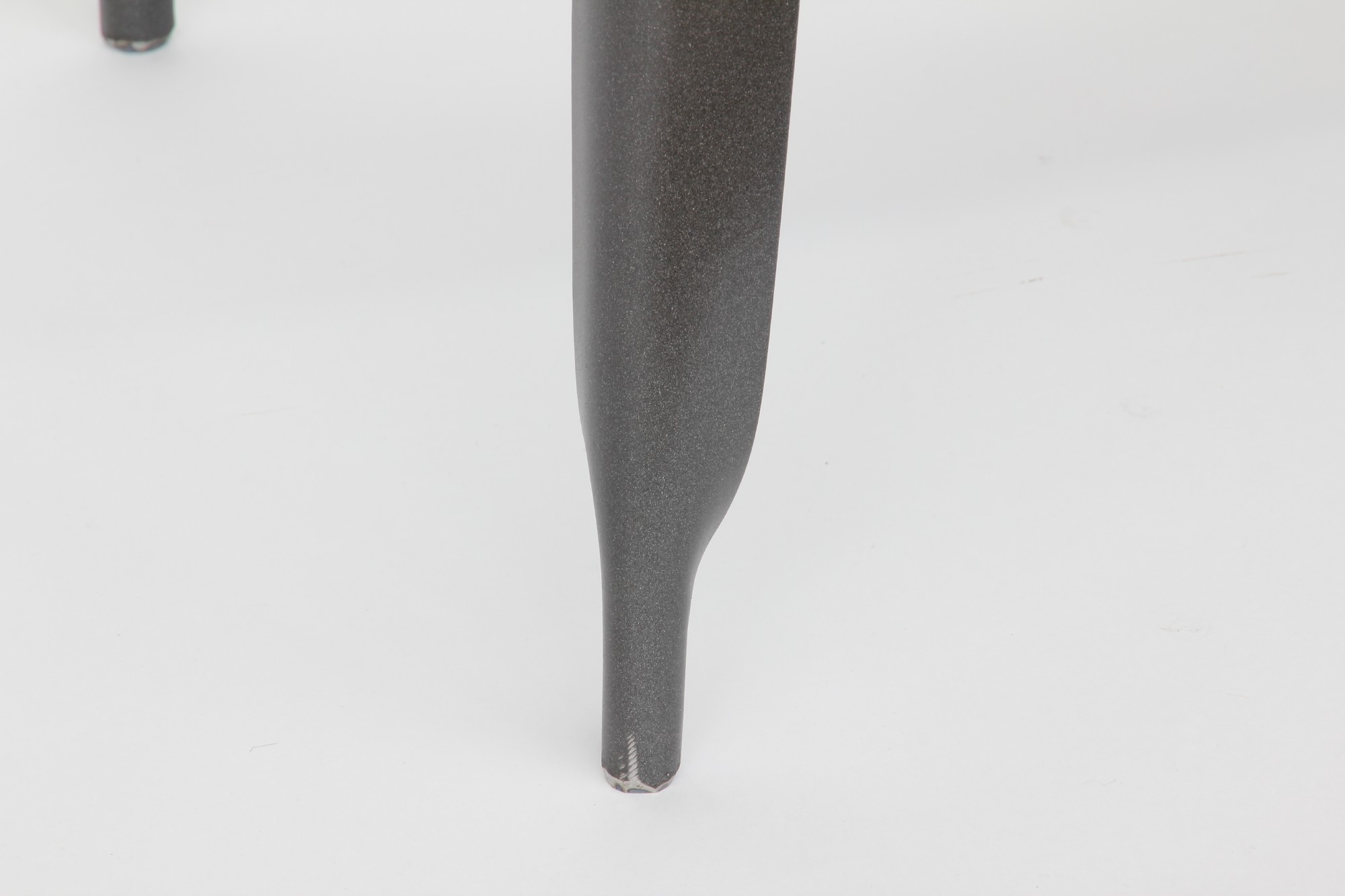 Barhocker 'Tank', schwarz, cognac, T 40 cm, B 40 cm, H 76 cm von fischer's lagerhaus