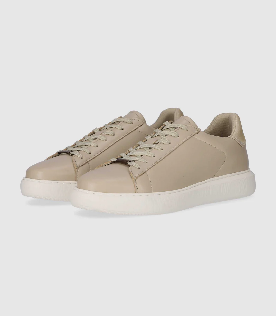 Sneakers en cuir taupe ETIENNE
