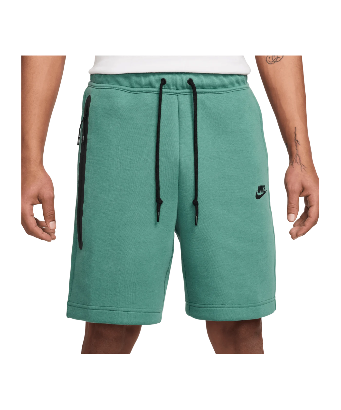 Nike Tech Fleece Short Grün F361