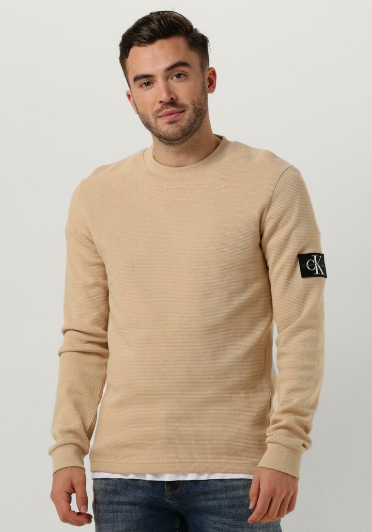 CALVIN KLEIN zand calvin klein trui badge waffle ls tee