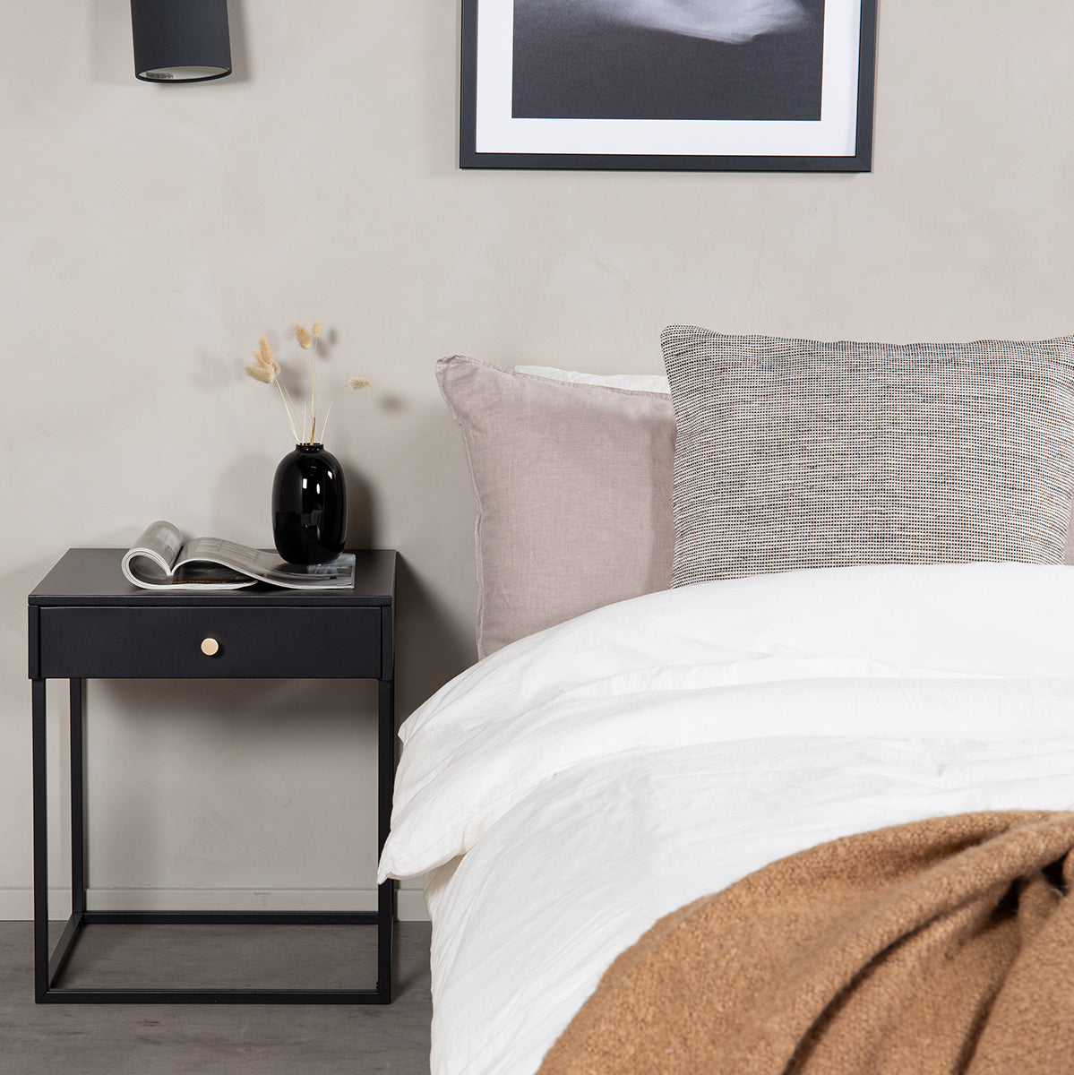 Nest living Lewis Metalen Nachtkastje met Lade - Zwart