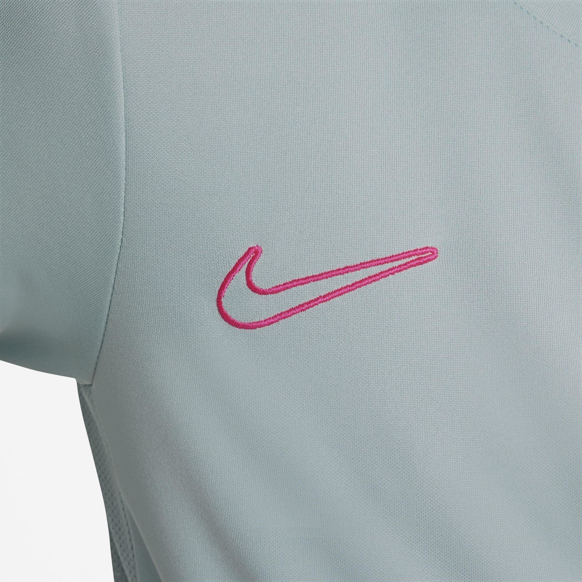 Nike Academy Top Juniors