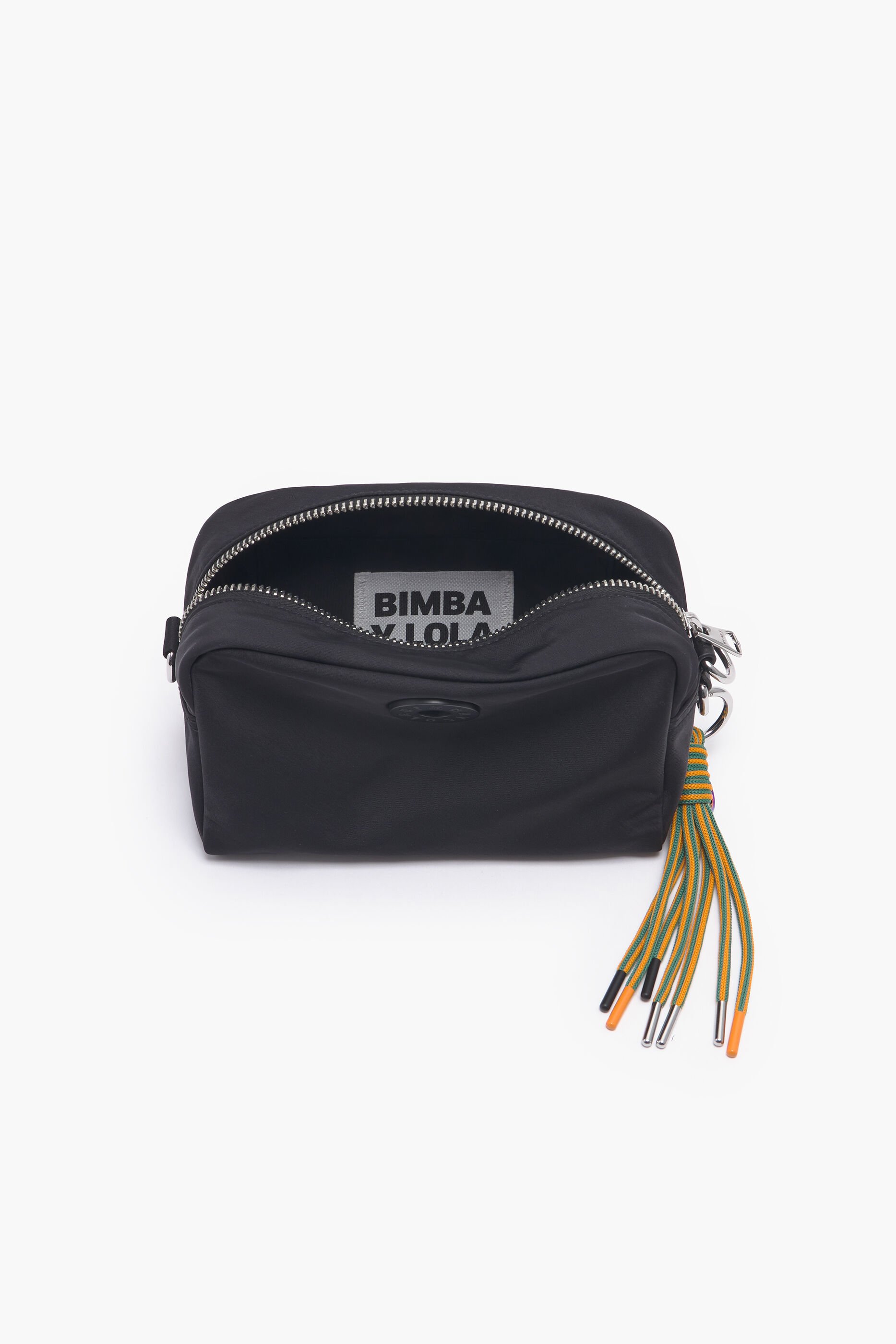 Bolsa de ombro pequena em náilon preto