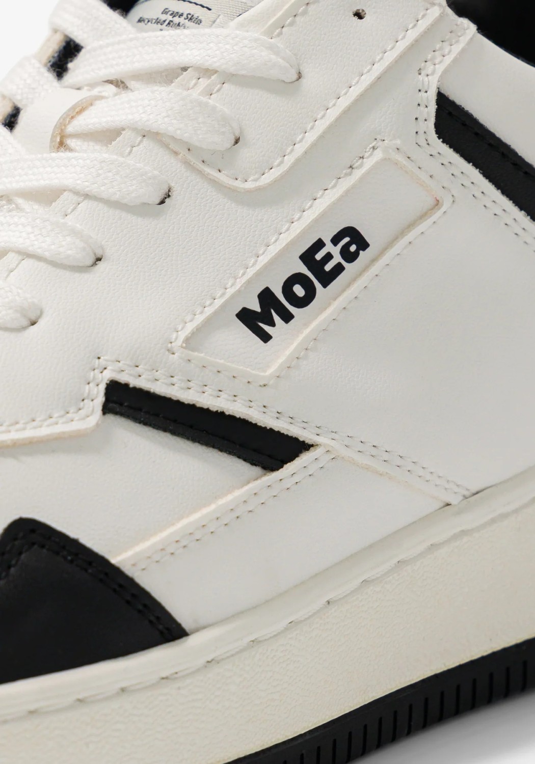 MoEa Gen1 Grapes White & Black SP