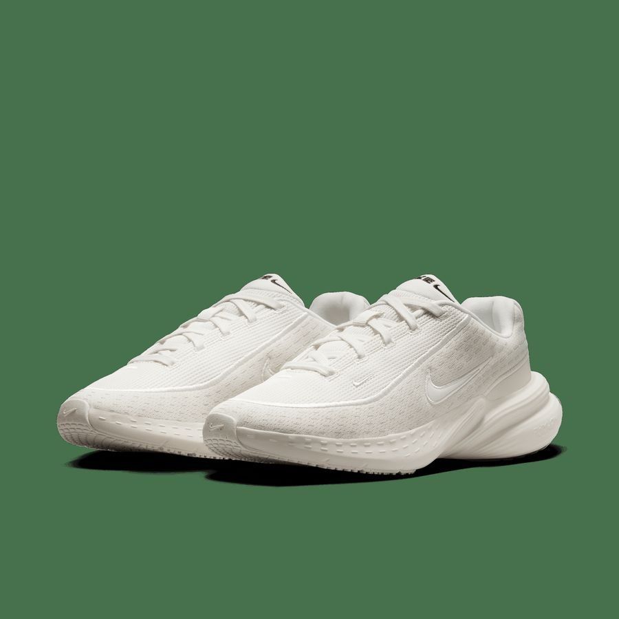 Nike Uplift SC