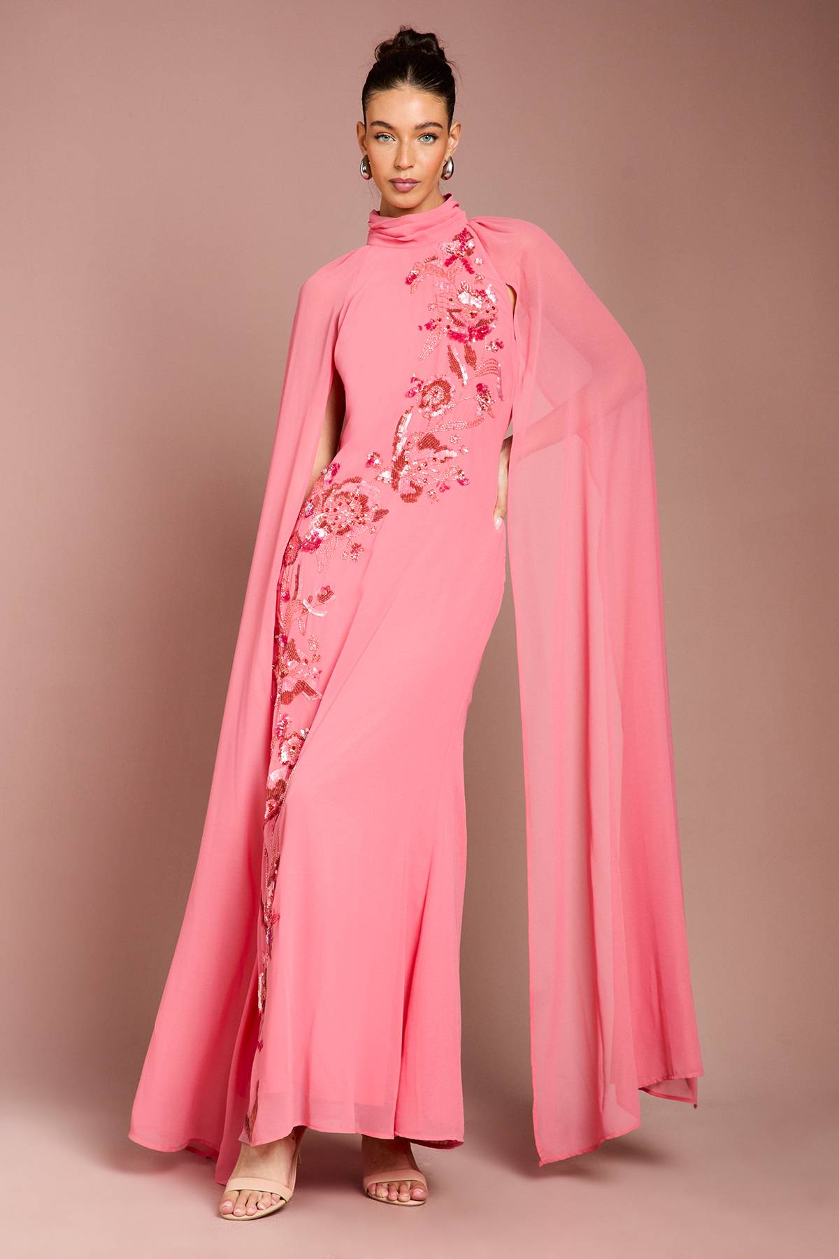 Coast Robe Maxi En Georgette À Cape Fleurie Ornée