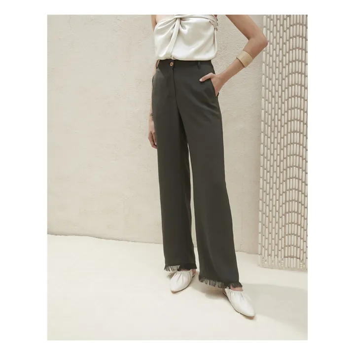 Nanushka Pantalon droit à finition frangée Theo | Vert foncé