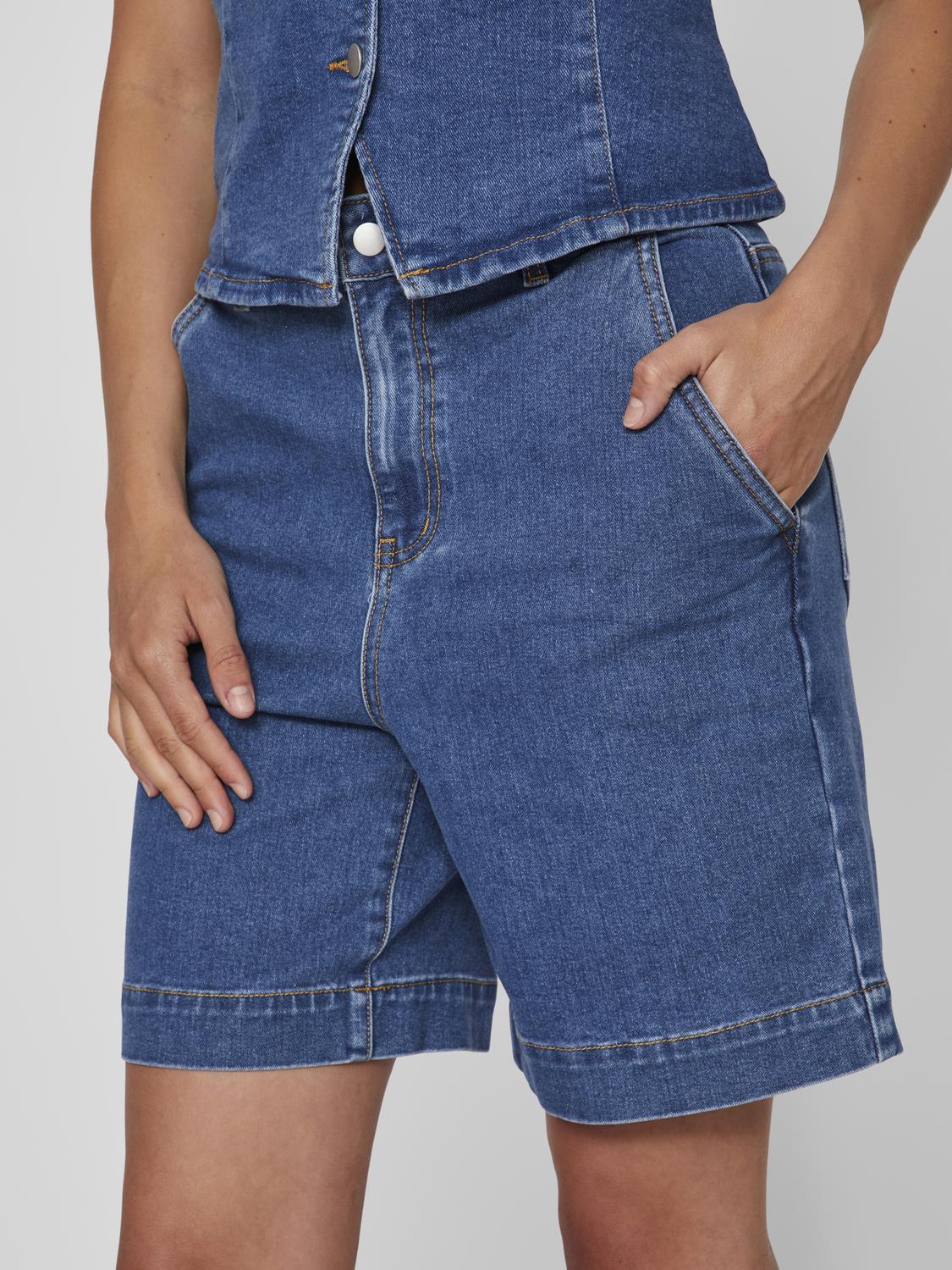 Vila  Vikenya denim shorts - Medium Blue Denim