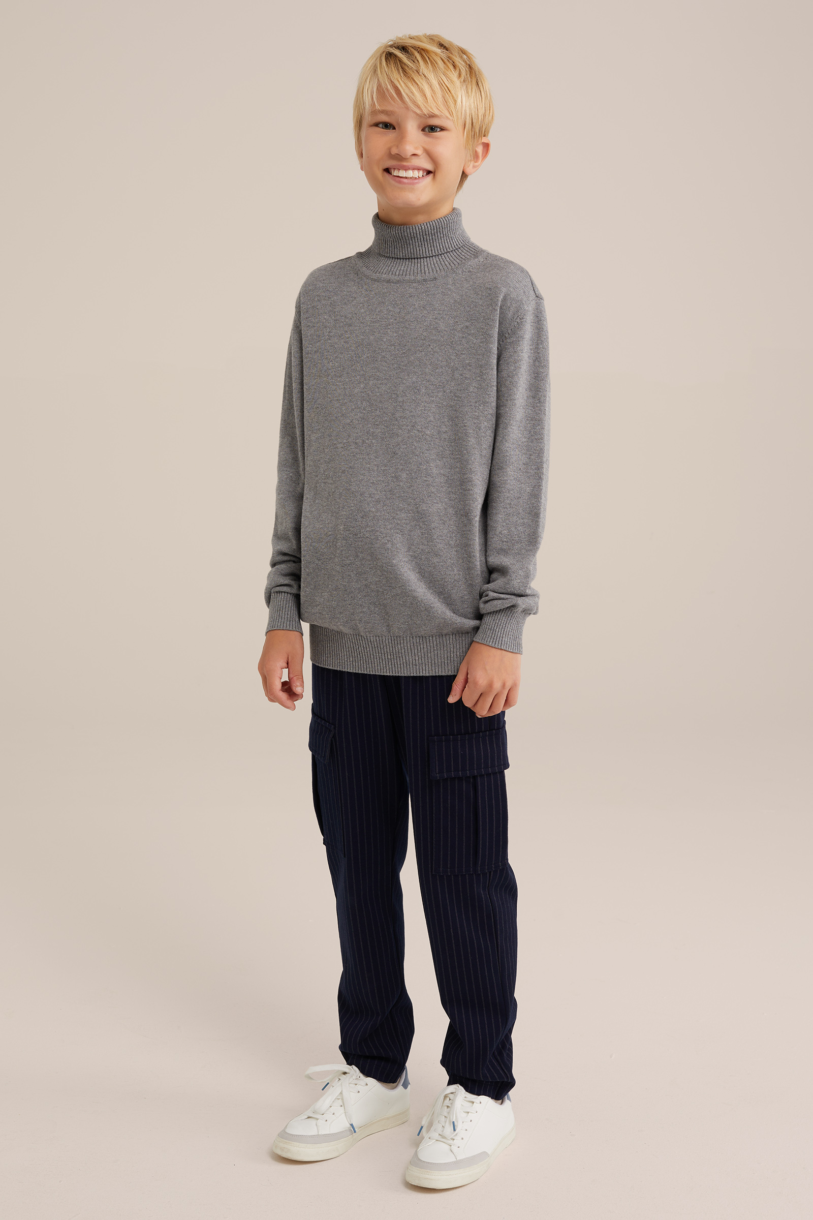 Jongens fijngebreide coltrui WE Fashion Lichtgrijs