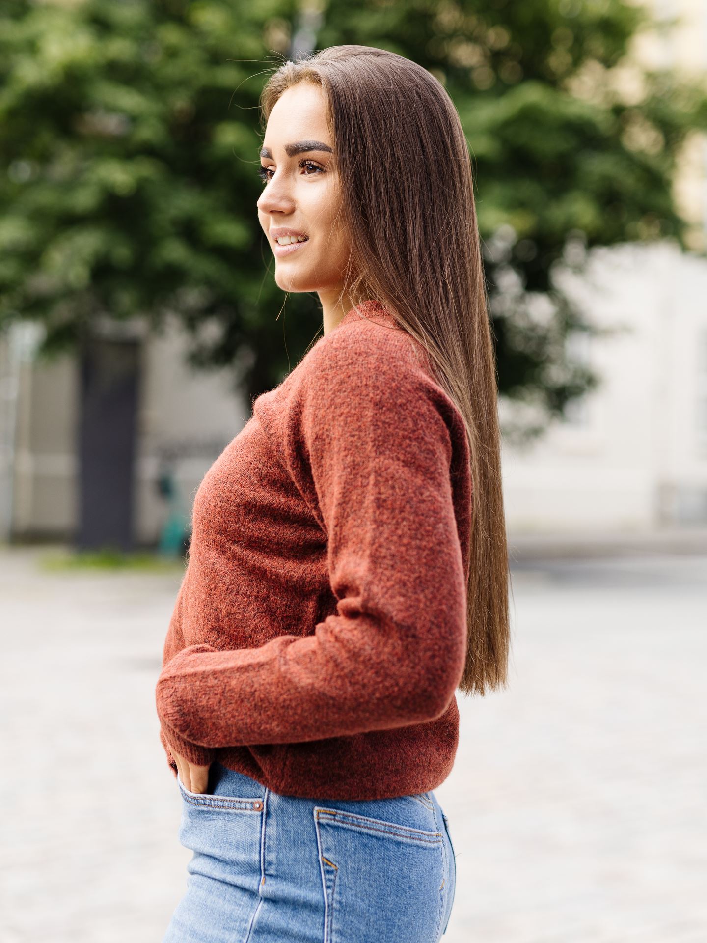 Lulu Long Sleeve Knit O-Neck