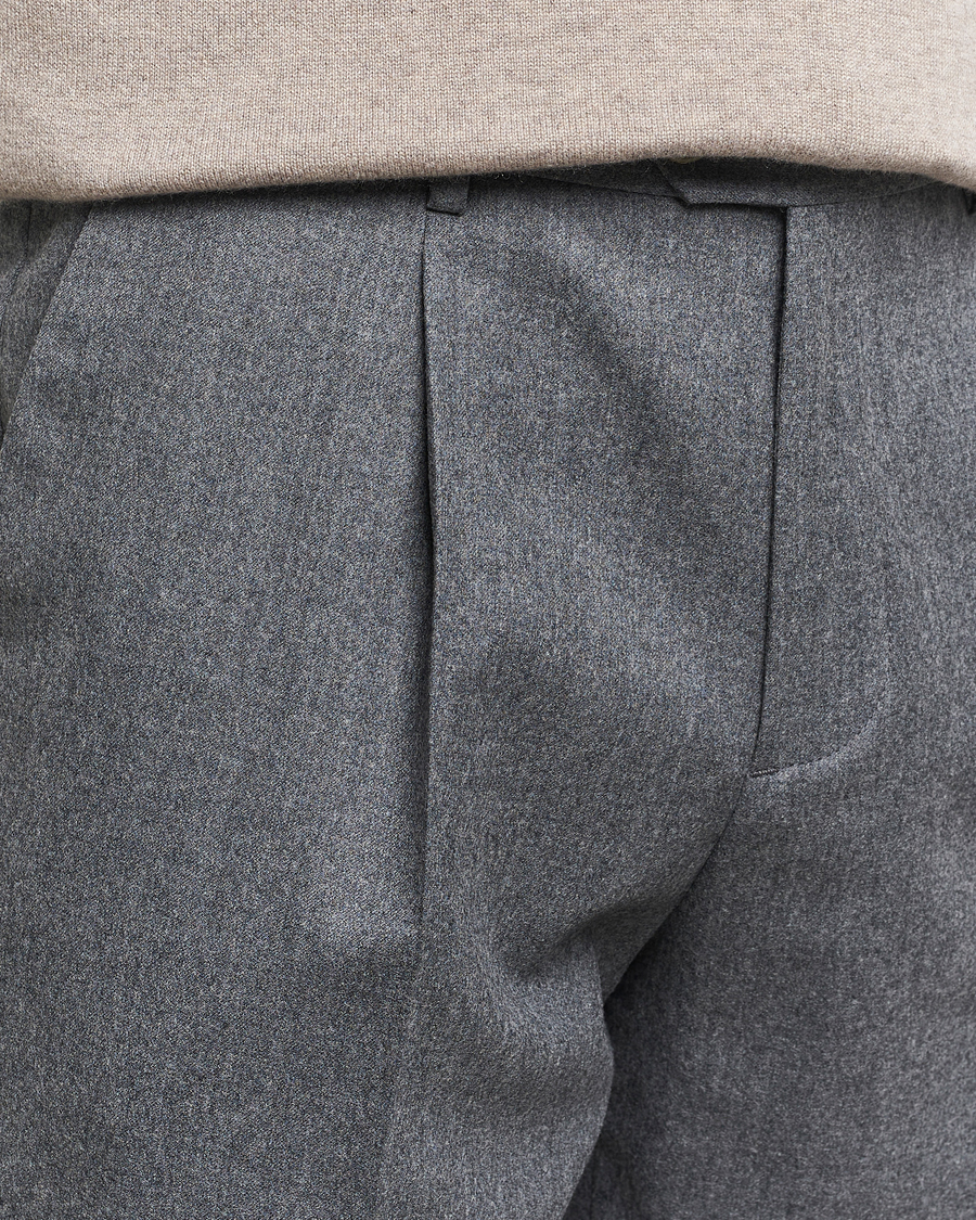 Brunello Cucinelli Slim Fit Pleated Flannel Trousers Grey Melange