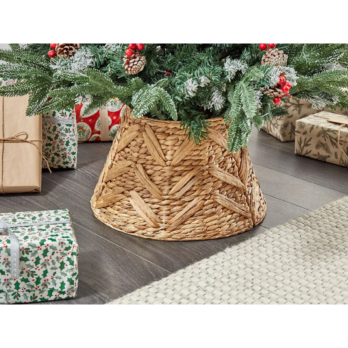 Beliani Jupe de sapin Naturel