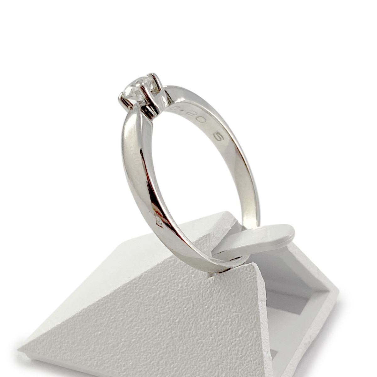 Bague solitaire d'occasion or 750 blanc diamant 0.20 carat