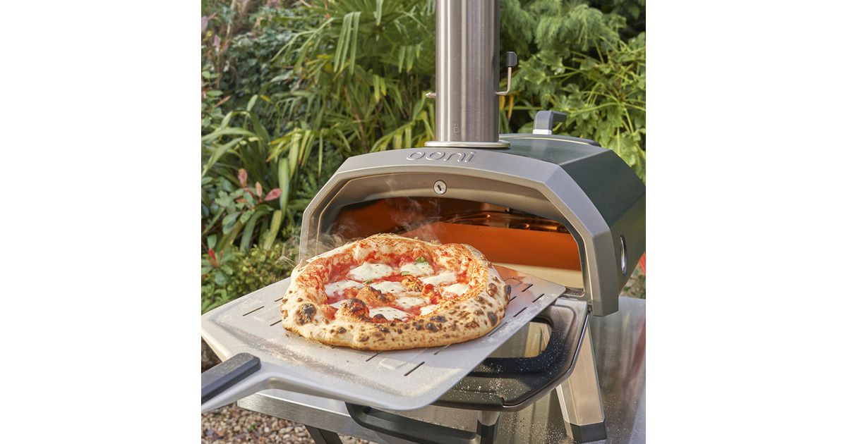 OoniKaru 2 Multi-Fuel Pizza Oven pizzaoven  (Zwart/roestvrij staal, 12'' pizza, Hout, houtskool en gas)