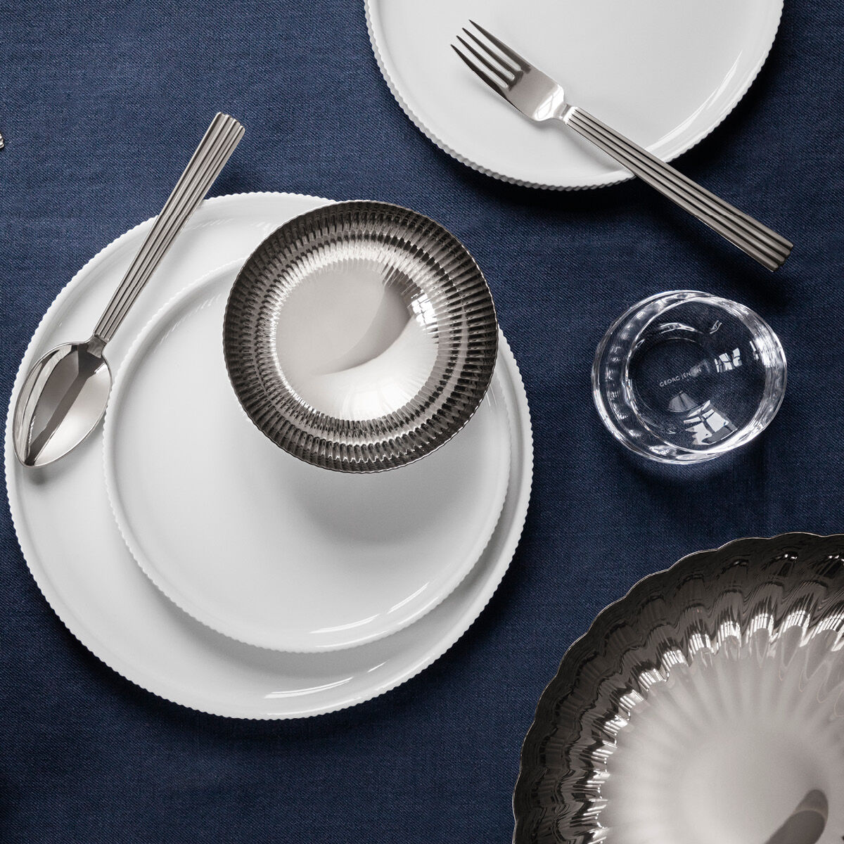 Georg Jensen  Bernadotte frokosttallerken, hvid - Ø20 cm.