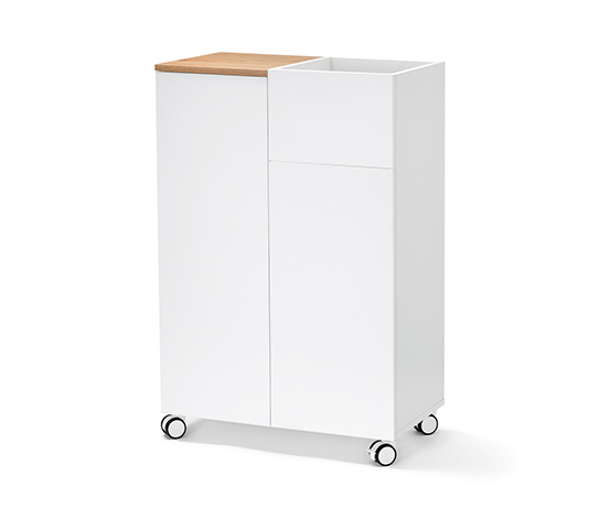 Highboard auf Rollen