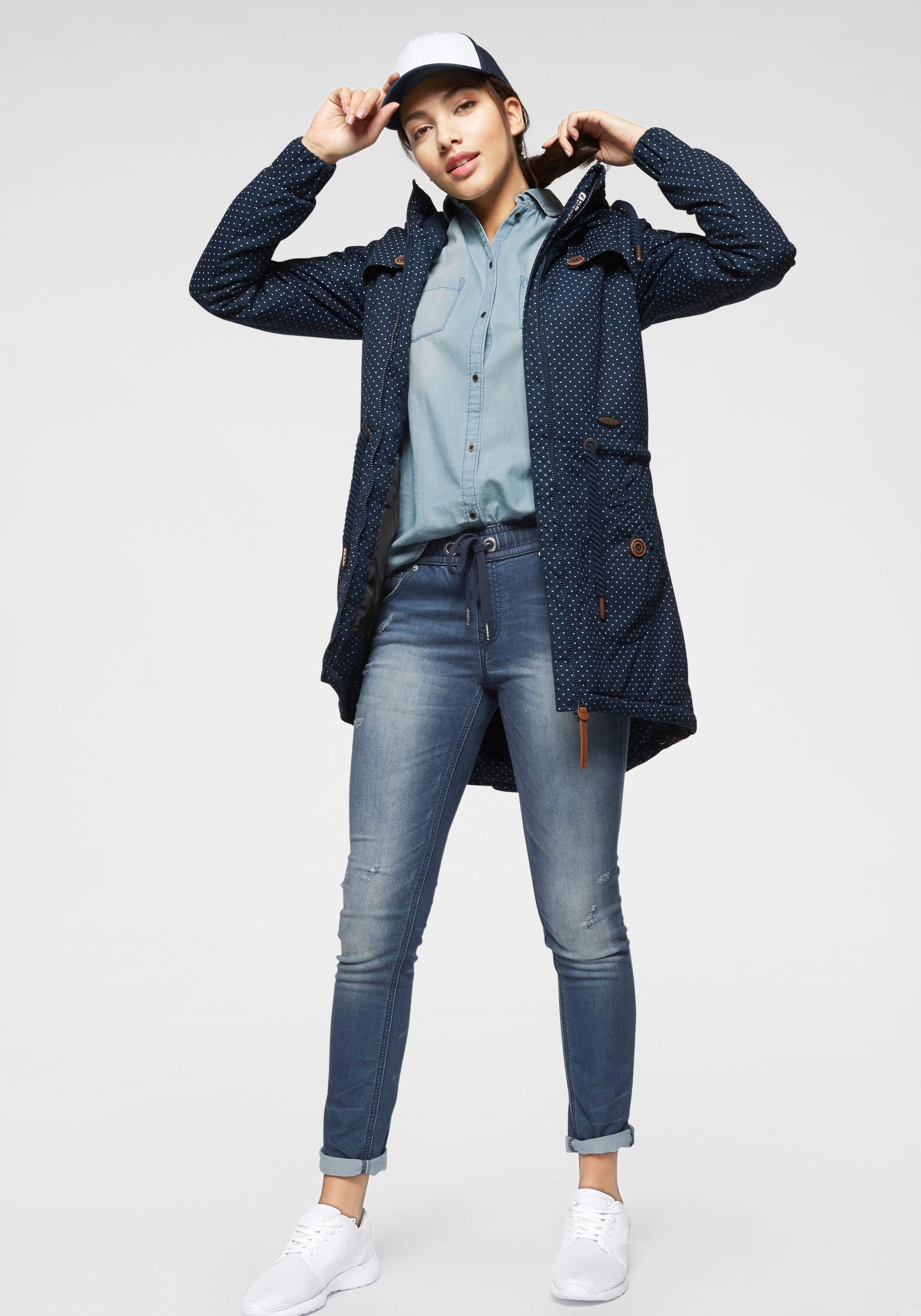 Alife & Kickin Outdoorjacke »CHARLOTTEAKB« mit Kapuze gefütterter Parka, Kapuzenjacke durch Bindeband tailliert