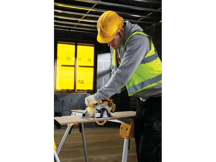 DeWALT DCS391NT - Cirkelsav - ledningfri - 460 W - 165 mm - intet batteri - 18 V - SOLO