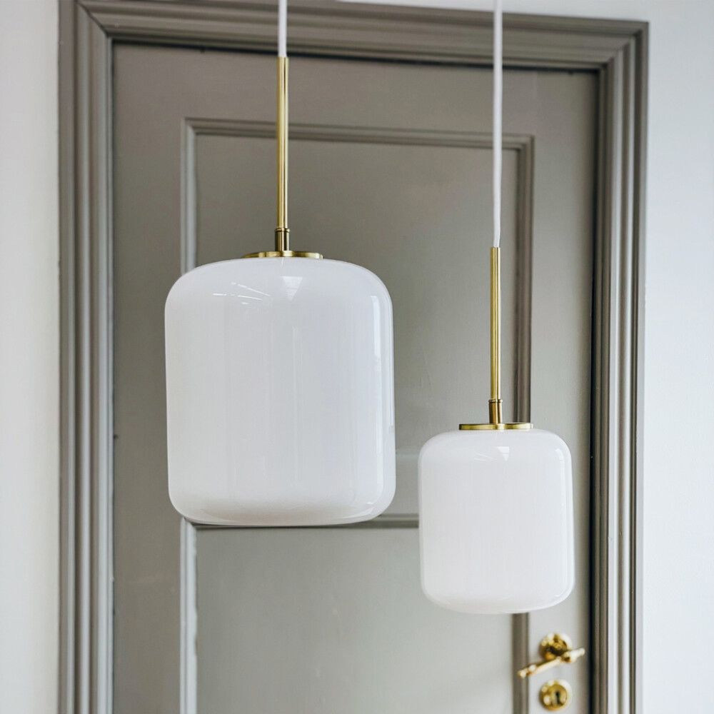 TAKLAMPE DYBERG LARSEN SILVIA 20CM OPAL/MESSING