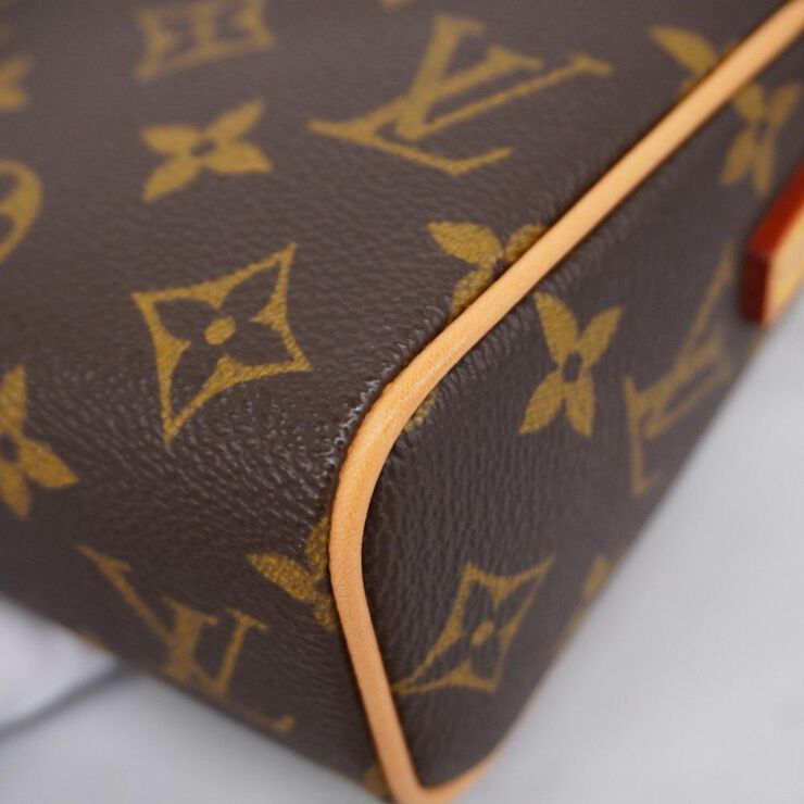 Louis Vuitton Vintage Louis Vuitton Recital Brown