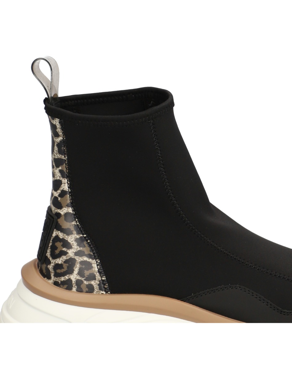 Textil Sneaker Mid Cut