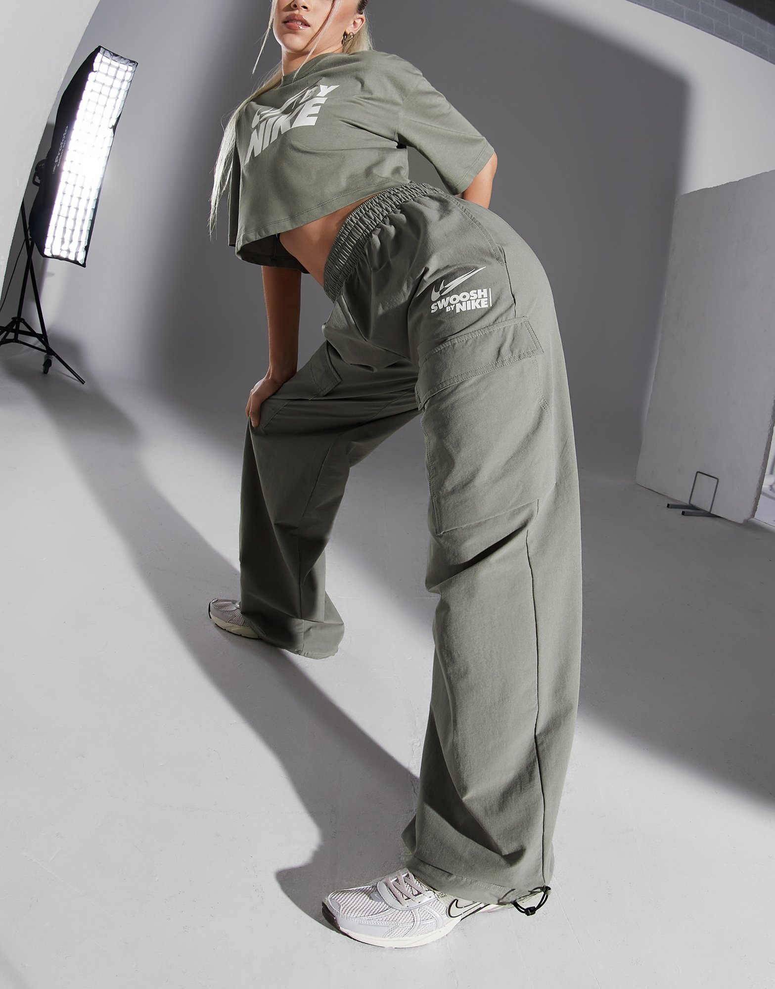 Nike Swoosh Cargo Pants