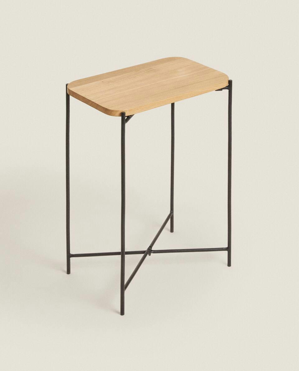 MESA LATERAL DE CARVALHO
