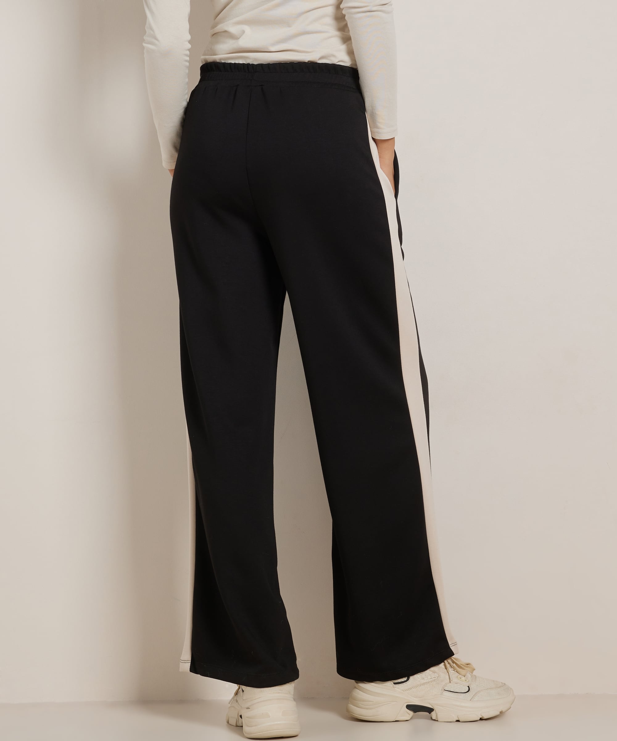wide fit broek met streepbaan