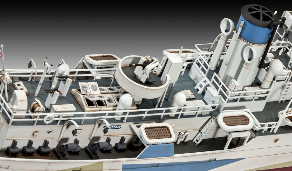 Flower Class Corvette HMCS Snowberry, Revell Modellbausatz