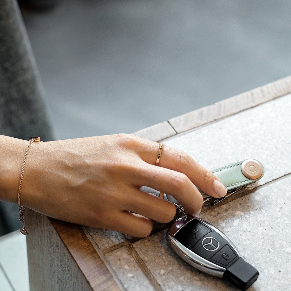 Orbitkey Premium Leather 2.0 Keyholder stone / grey