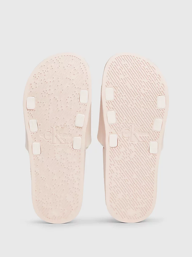 Chinelo com logotipo