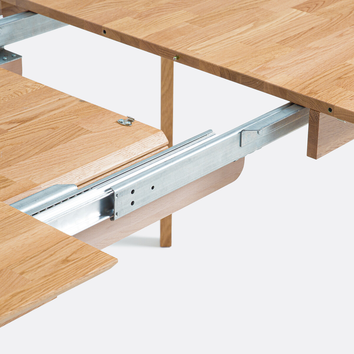 LA REDOUTE INTERIEURS<br>Mesa extensível em carvalho maciço, 4-10 lugares Dalmar